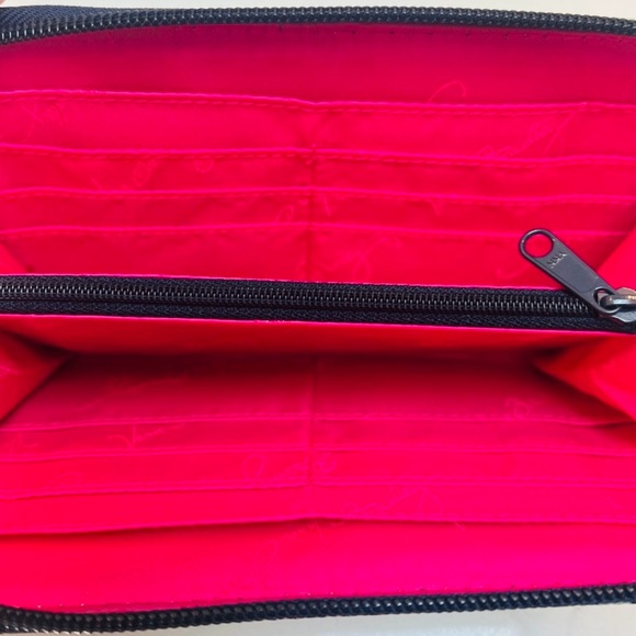 VERA BRADLEY PAISLEY ACCORDION WALLET with zipper closure - Picture 4 of 7